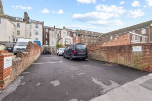 Photo 25- click for photo gallery